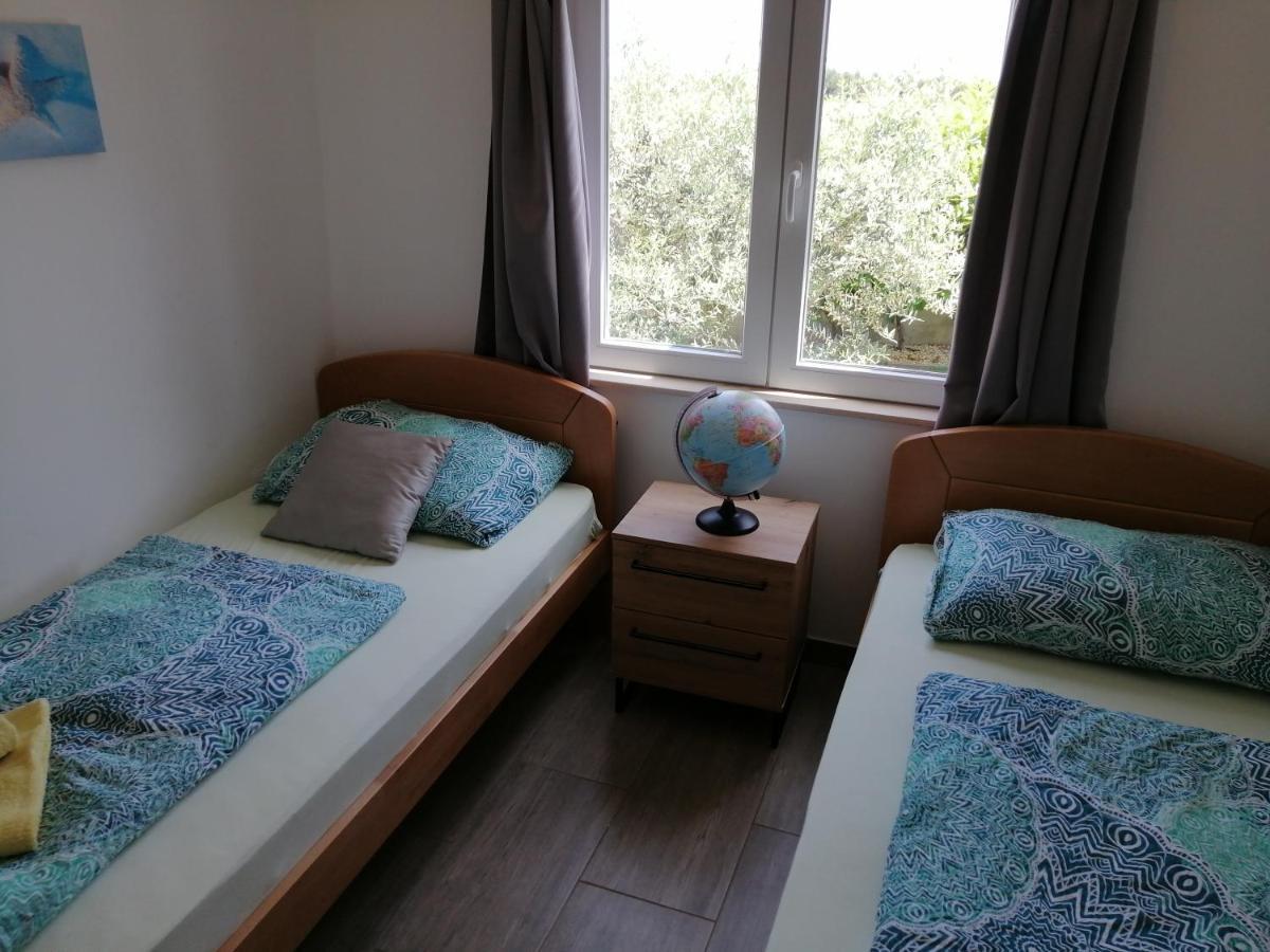 Elena Villa Pomer Esterno foto
