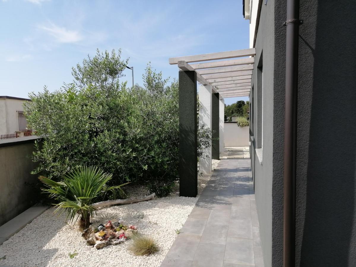 Elena Villa Pomer Esterno foto