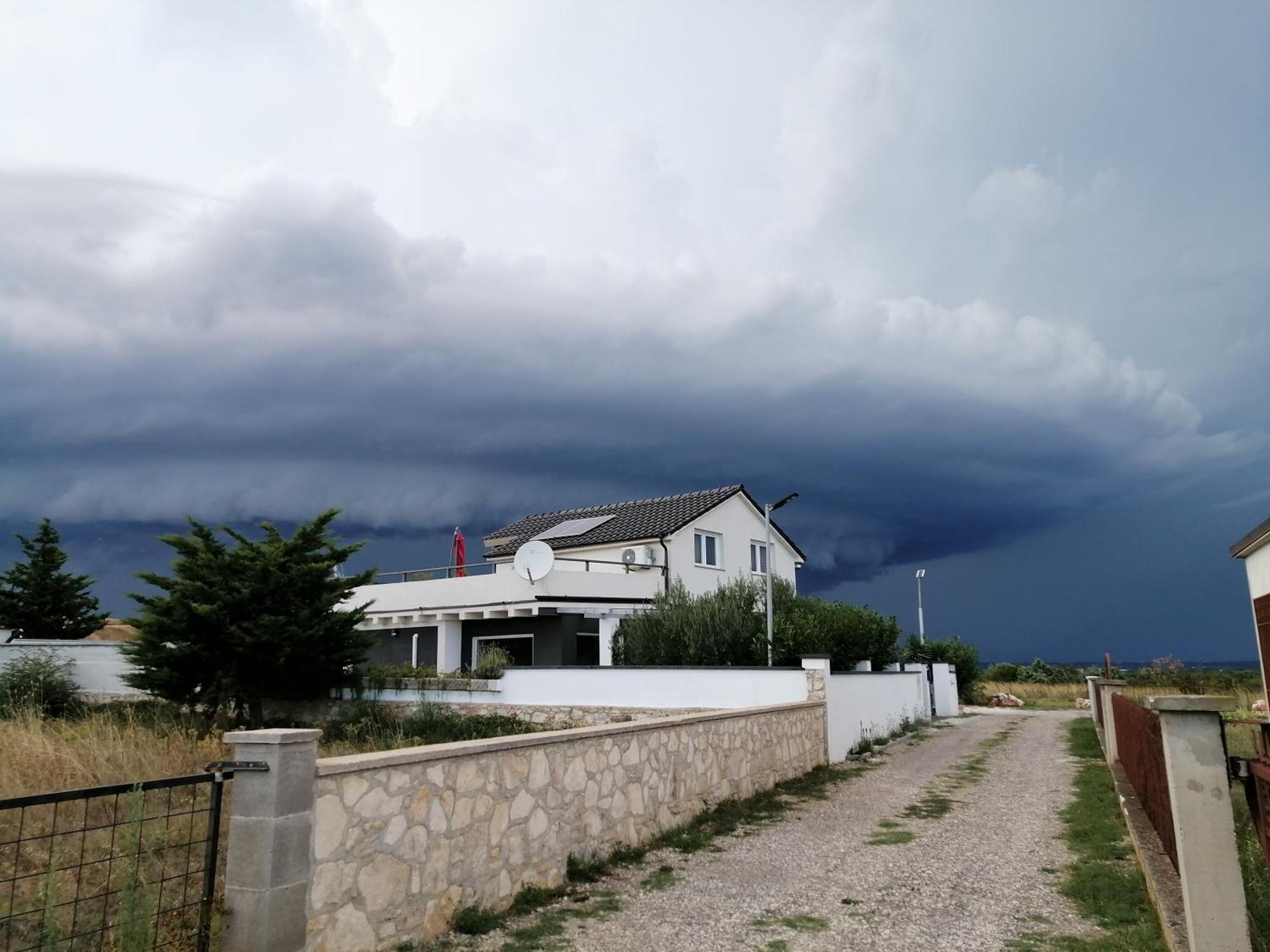 Elena Villa Pomer Esterno foto